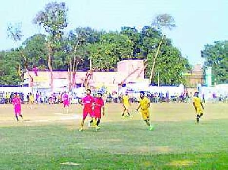 beating Faizabad Ballia is in final 